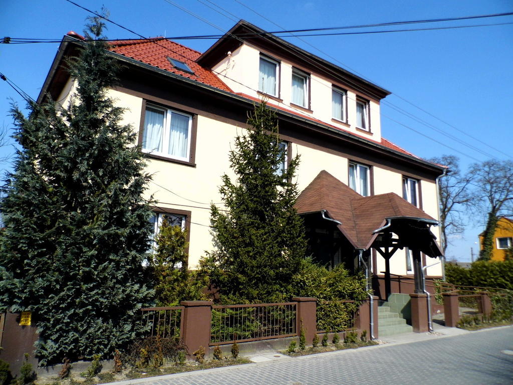 Hotel Huzar Gorzów Wielkopolski Εξωτερικό φωτογραφία