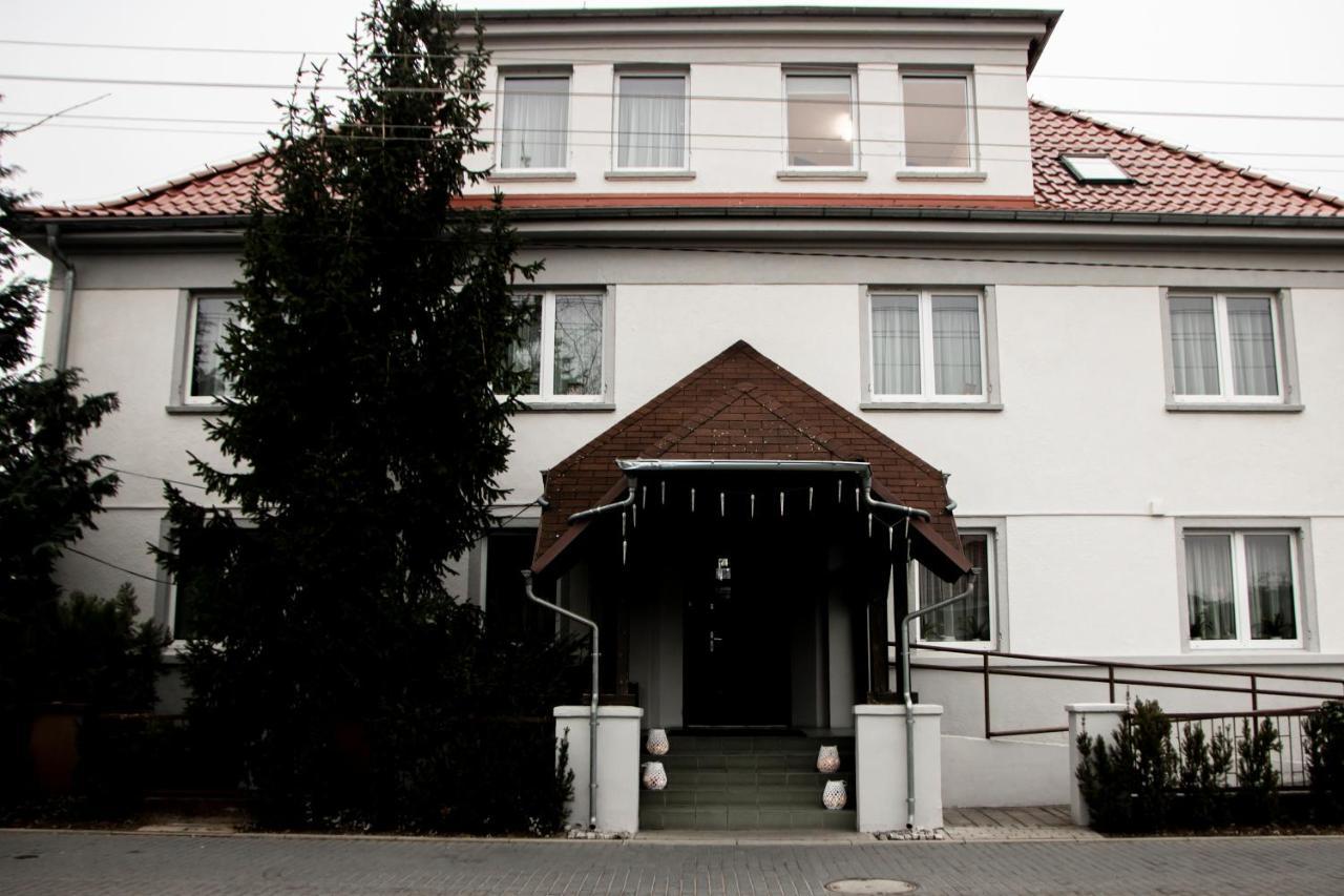 Hotel Huzar Gorzów Wielkopolski Εξωτερικό φωτογραφία