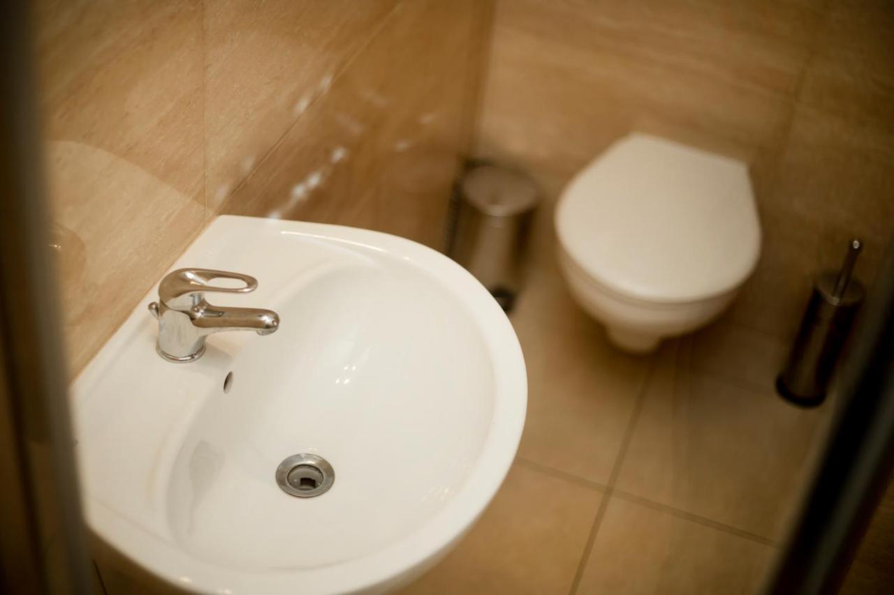 Hotel Huzar Gorzów Wielkopolski Εξωτερικό φωτογραφία